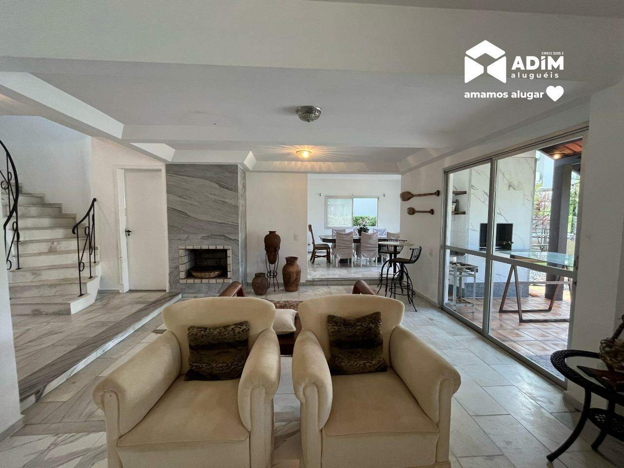 [Edificio] Casa para aluguel Marina Camboriú: 