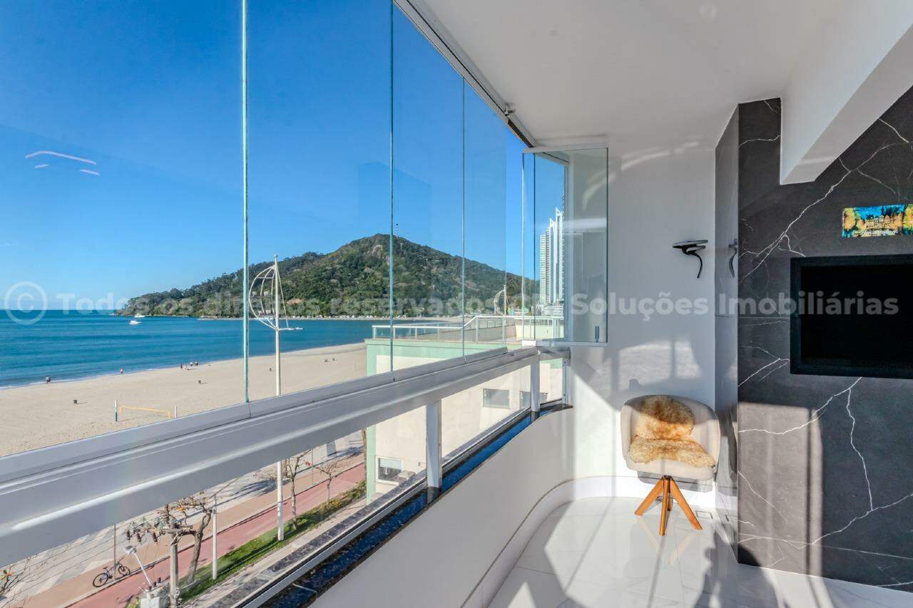 Apartamento 4 dormitórios Edifício Lady Barra Sul Balneário Camboriú