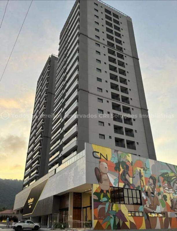 Apartamento na Planta no Edifício Brava Valley Home Clube na Praia Brava
