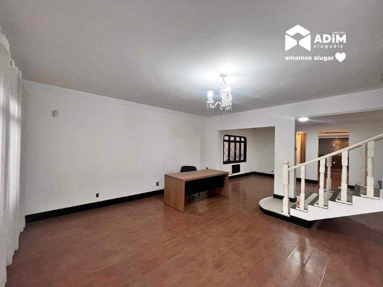 [Edificio] Casa comercial para aluguel : 