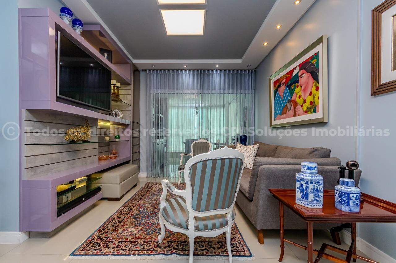 Apartamento 3 Dormitórios no Edifício Figueira da Foz Barra Sul Balneário Camboriú