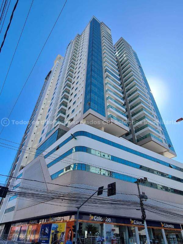 Apartamento a venda Edificio Garden Square com 04 Quartos sendo 04 Suites em Itapema Meia Praia