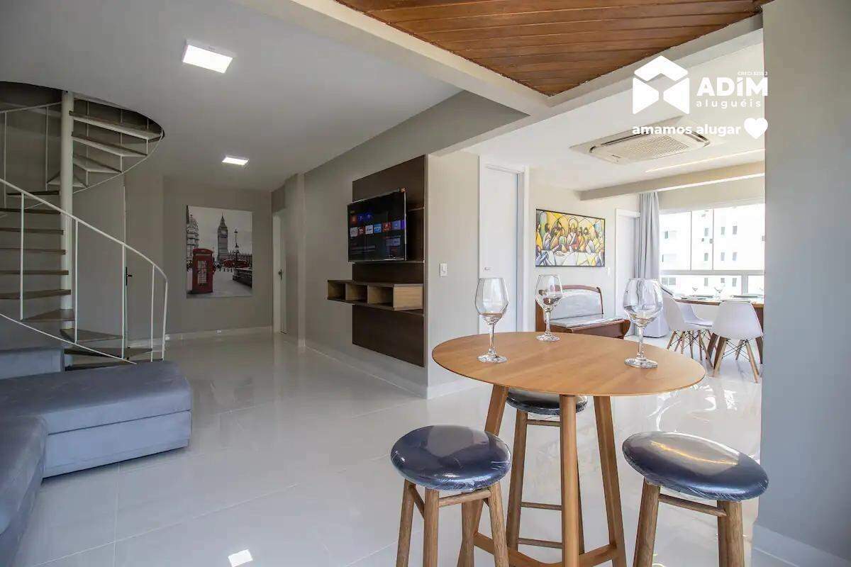 [Edificio] Cobertura duplex para aluguel Residencial Costa Bella: 