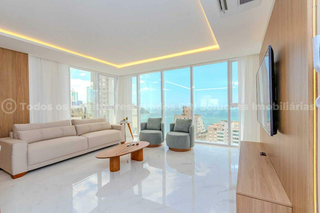 Apartamento finamente mobiliado à venda com 4 suítes e 4 vagas de garagem no Grand Place Tower da FG, no coração de Balneário Camboriú.