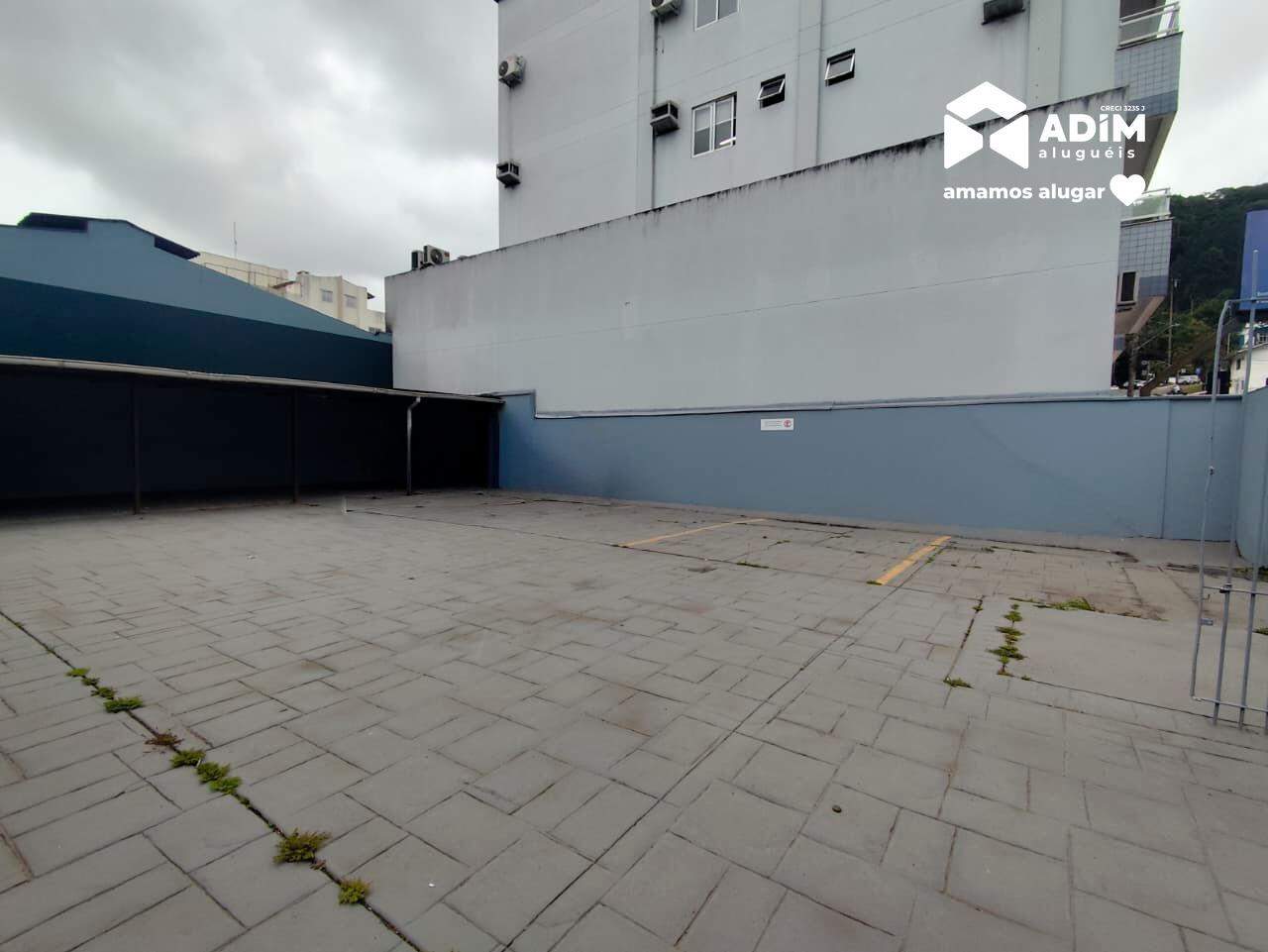 [Edificio] Sala comercial para aluguel : 