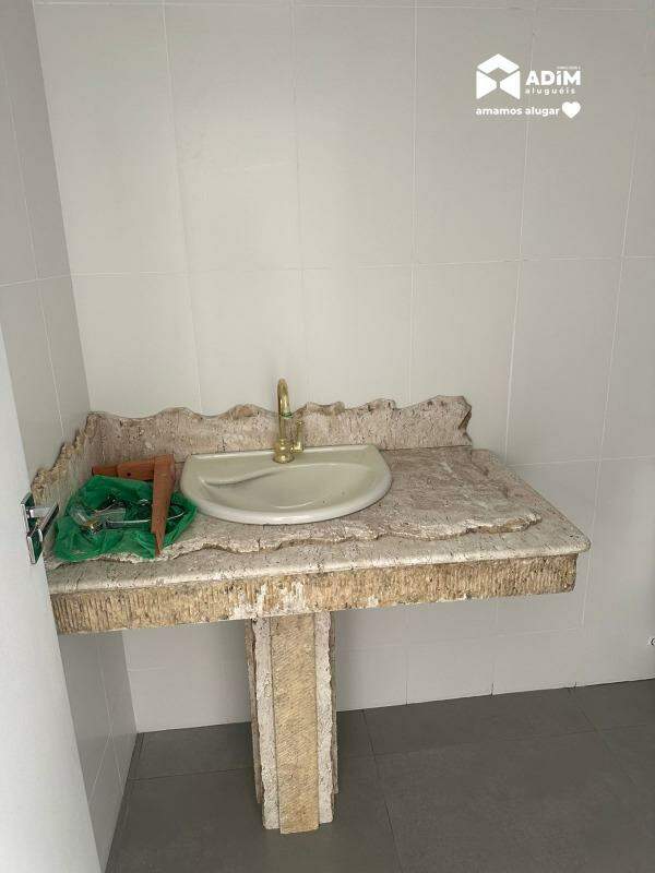 [Edificio] Sala comercial para aluguel : 
