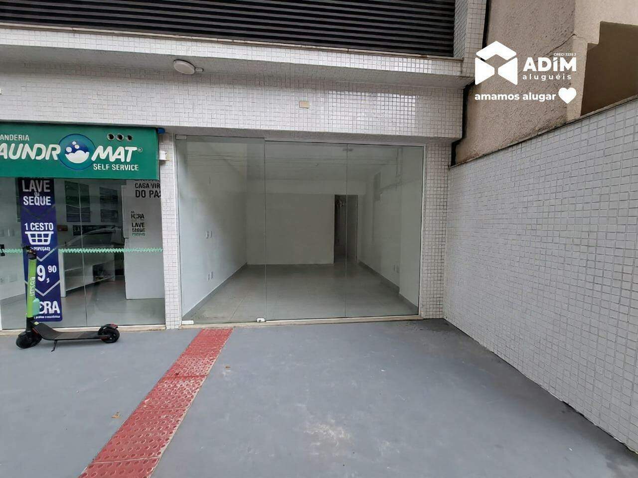 [Edificio] Sala comercial para aluguel : 
