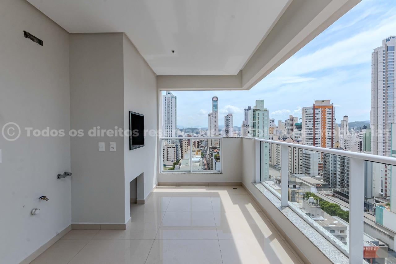 La Belle Tour Residence apartamento de 170 m² com 4 Suítes e 3 Vagas