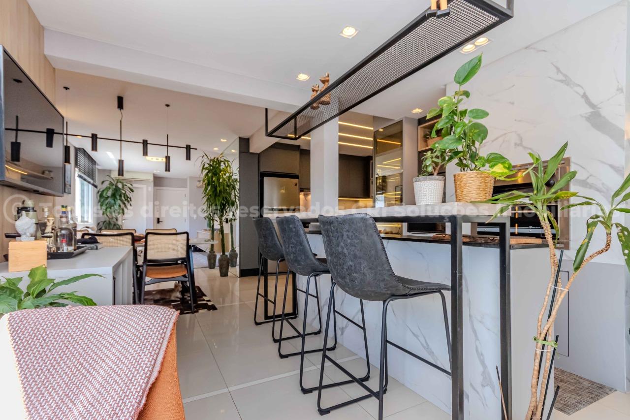 Apartamento no Edifício Spazio del Mare no Centro de Balneário Camboriú – 67m² com 2 Suítes