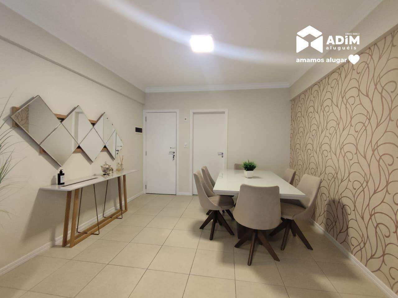 [Edificio] Apartamento para aluguel Brasil Central: 
