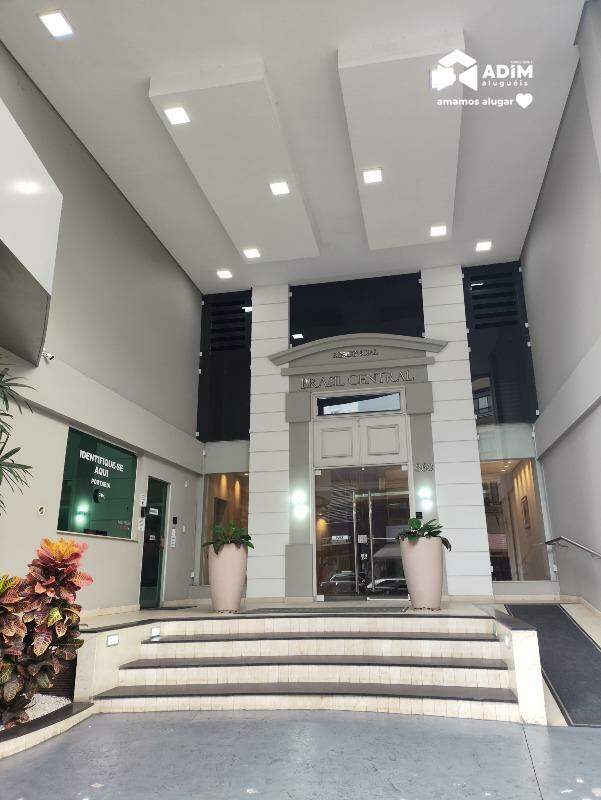[Edificio] Apartamento para aluguel Brasil Central: 