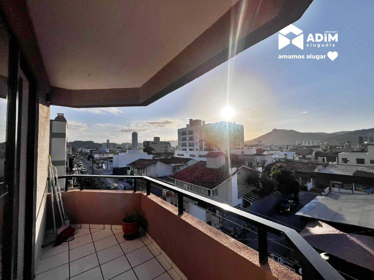 [Edificio] Apartamento para aluguel Ivair : 