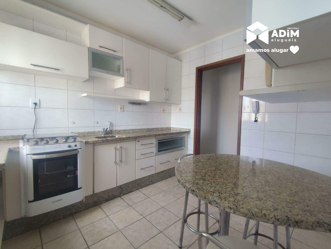 [Edificio] Apartamento para aluguel Anne Christine Schmitz: 