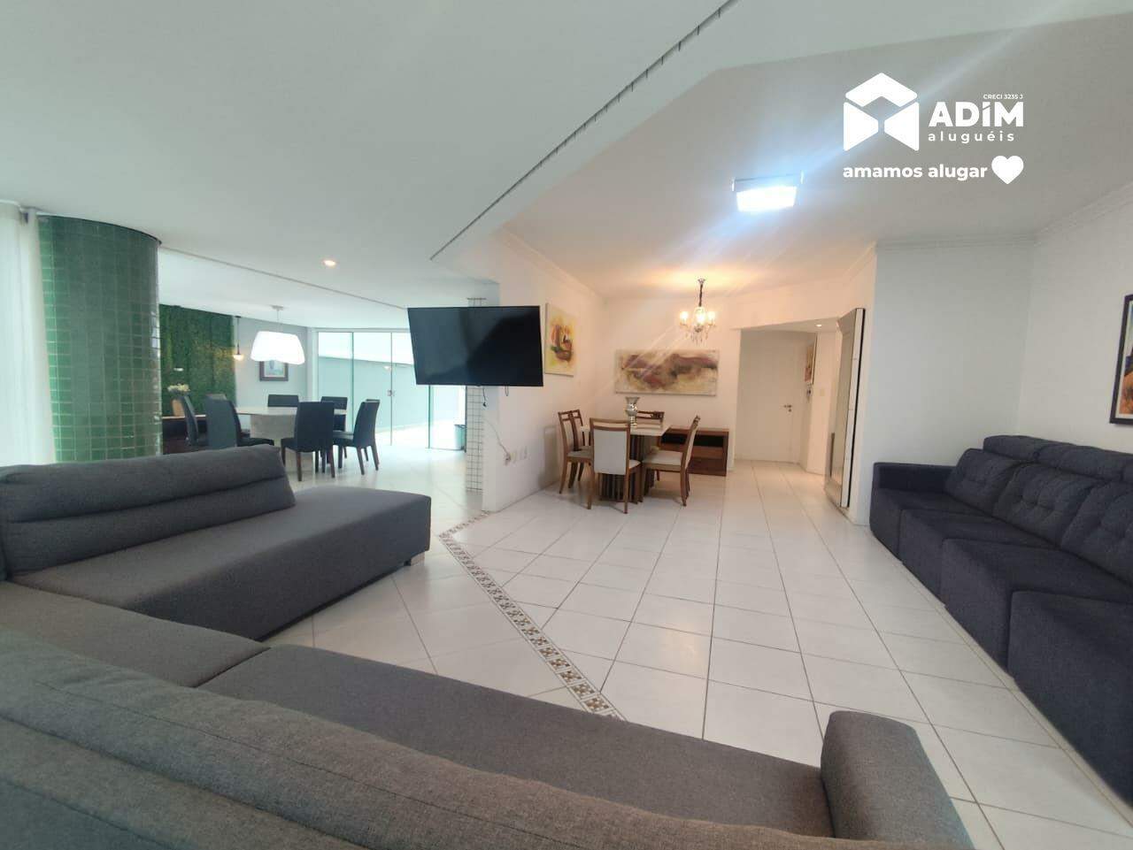 [Edificio] Apartamento com terraço para aluguel Ville D Lyon: 