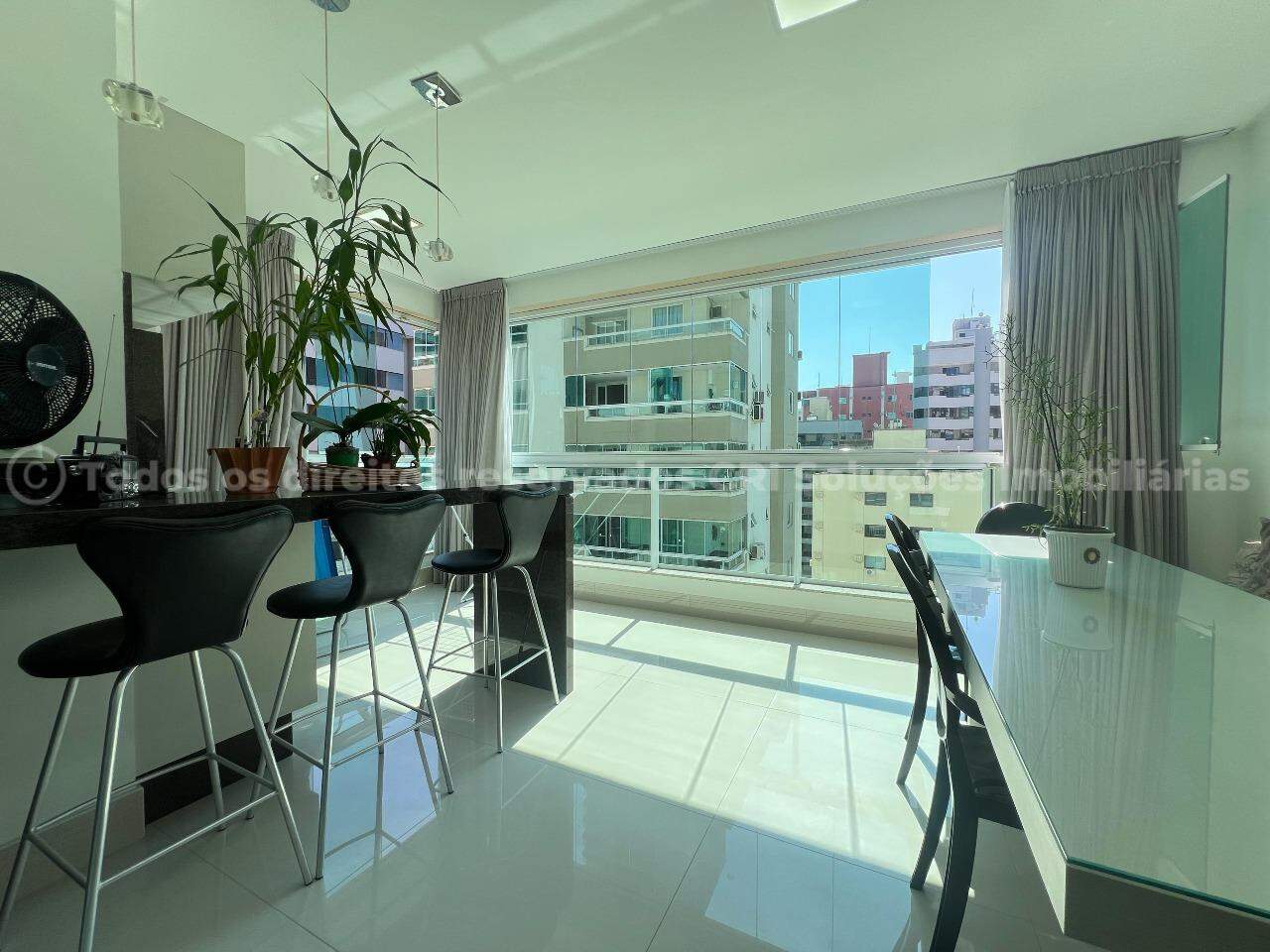 Apartamento Mobiliado com 4 Suítes e Lazer no Via Veneto – Meia Praia, Itapema/SC Perguntar ao ChatGPT
