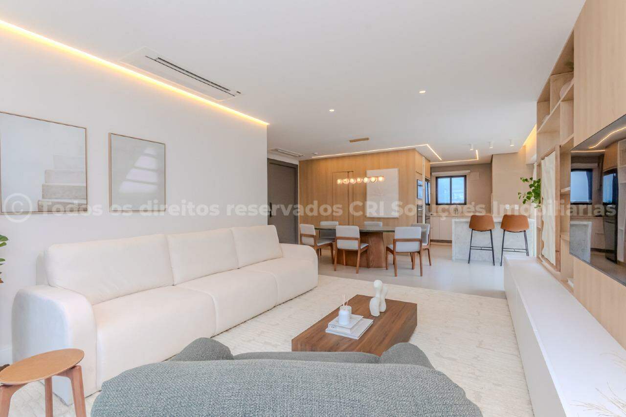 Apartamento com 04 suítes no Edifício Rooftop em Balneário Camboriú