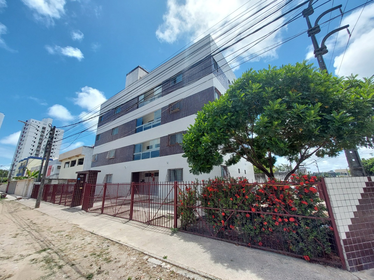 Apartamento 2 quartos ( 1 suíte ) para para aluguel em Imbiribeira - Recife - - CTI imobiliaria: 