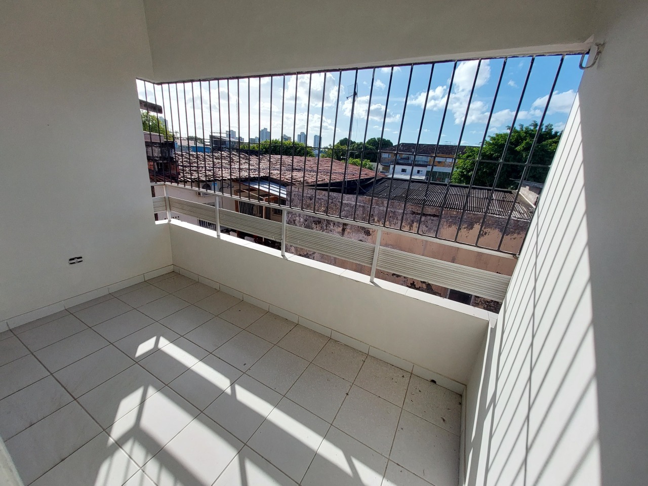 Apartamento 2 quartos ( 1 suíte ) para para aluguel em Cordeiro - Recife - Edifício Morais - CTI imobiliaria: 