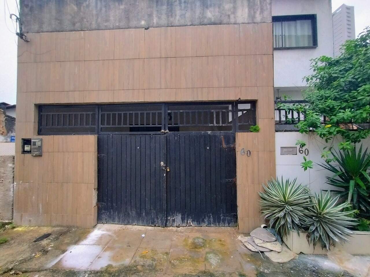 Casa 2 quartos ( 1 suíte ) para para aluguel em Caxangá - Recife - - CTI imobiliaria: 