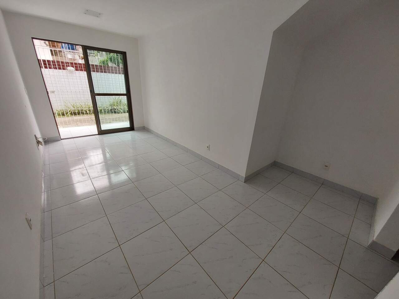 Apartamento 2 quartos ( 1 suíte ) para para aluguel em Cordeiro - Recife - - CTI imobiliaria: 