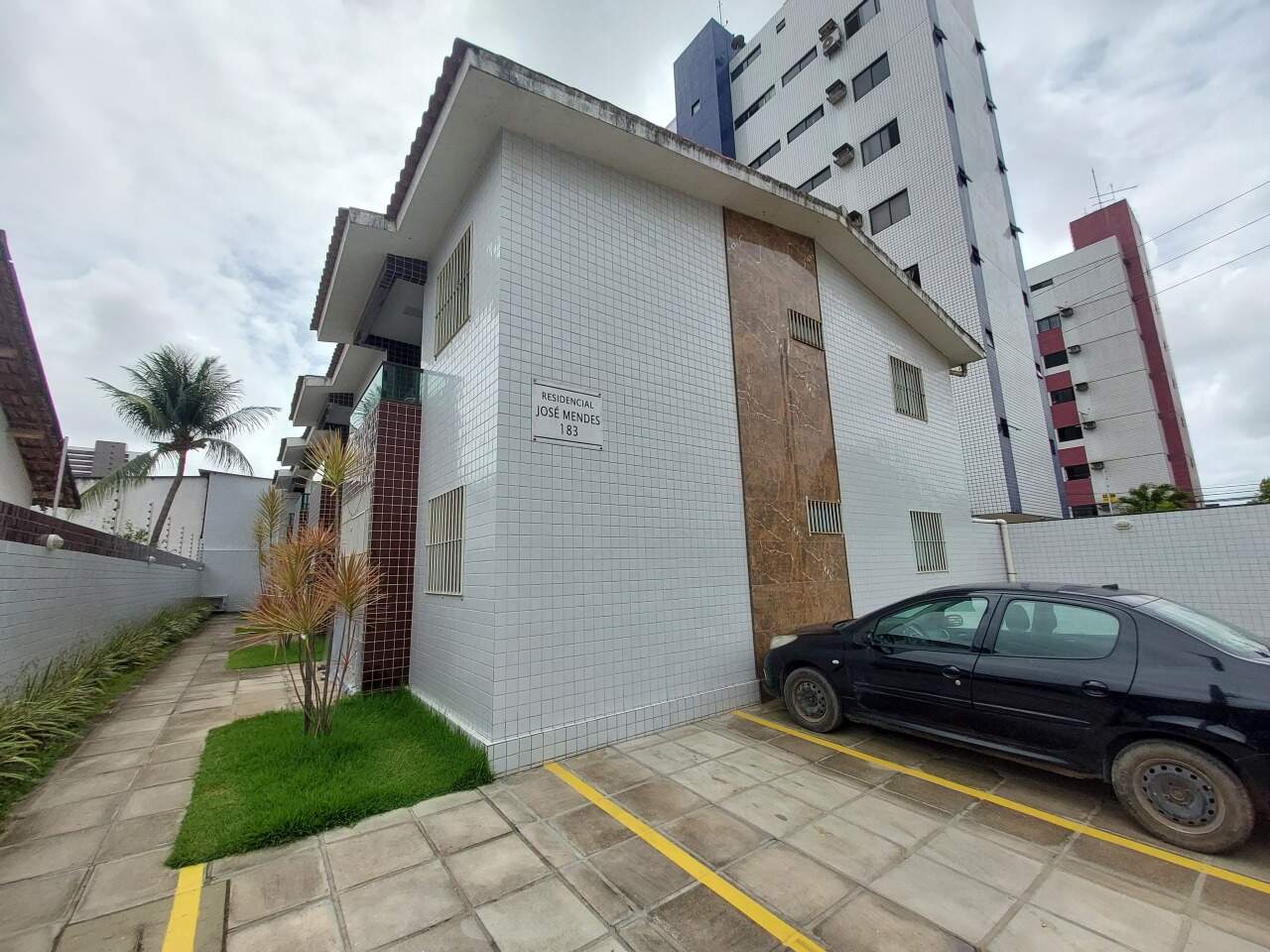 Apartamento 2 quartos ( 1 suíte ) para para aluguel em Cordeiro - Recife - - CTI imobiliaria: 