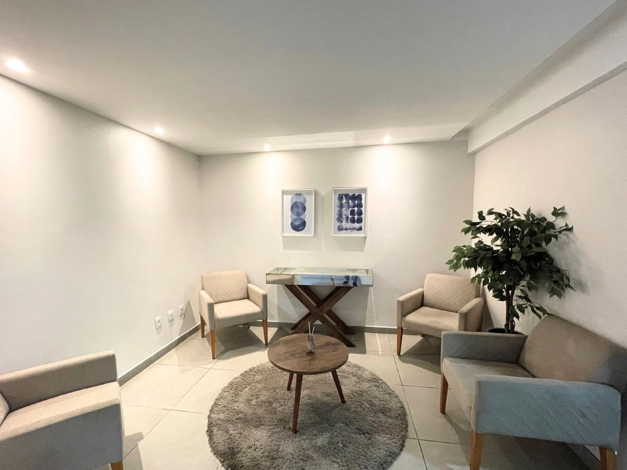 Apartamento 2 quartos ( 1 suíte ) para à venda em Iputinga - Recife - Edifício Moisés Rodrigues - CTI imobiliaria: Hall de entrada 