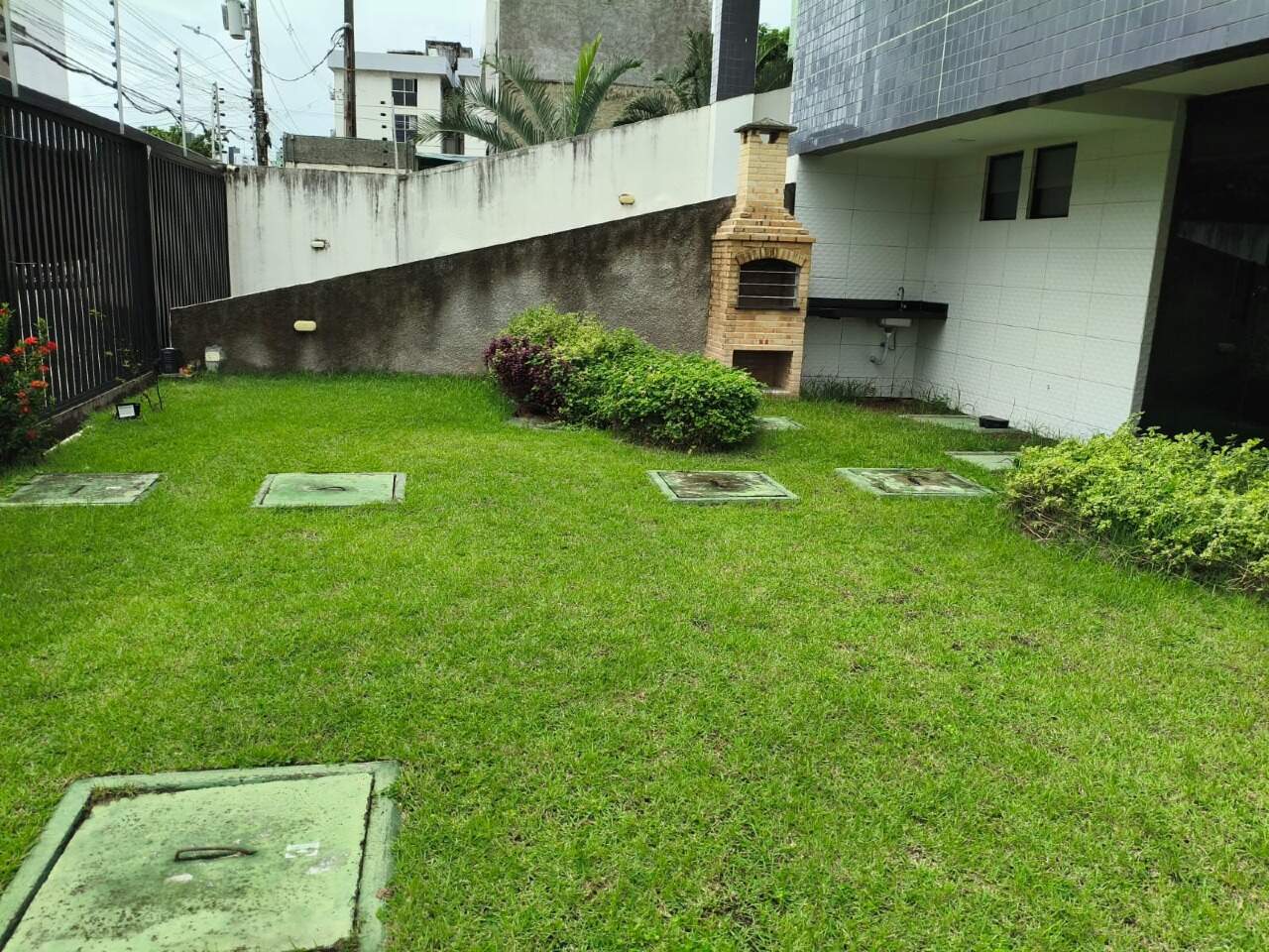 Apartamento 2 quartos ( 1 suíte ) para à venda em Iputinga - Recife - Edifício Moisés Rodrigues - CTI imobiliaria: Jardin e churrasqueira 