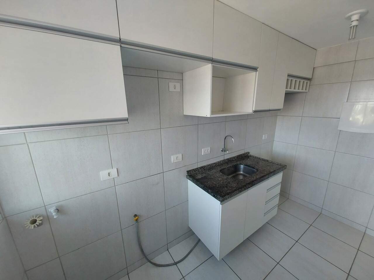 Apartamento 2 quartos ( 1 suíte ) para para aluguel em Iputinga - Recife - Edifício Praça das Sequoias - CTI imobiliaria: 