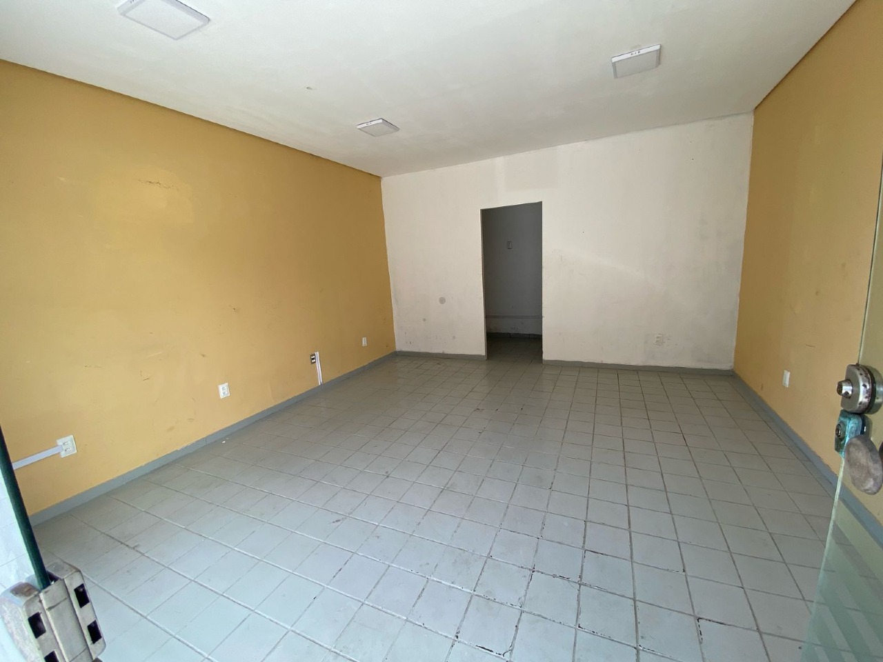 Loja para aluguel no Bairro Novo: 