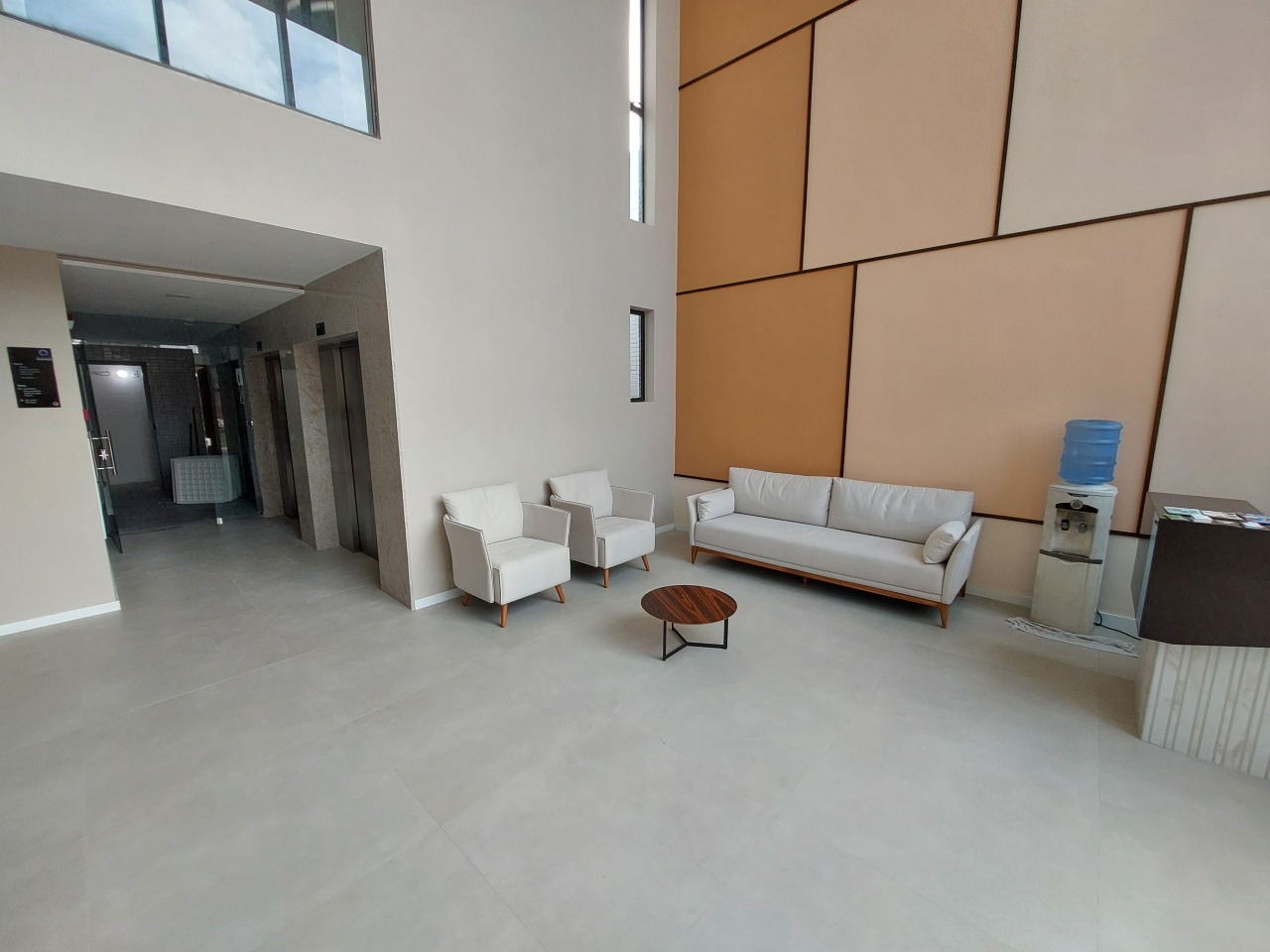 Apartamento 1 quarto ( 1 suíte ) para para aluguel em Várzea - Recife - Edifício Praça dos Jacarandas - CTI imobiliaria: 