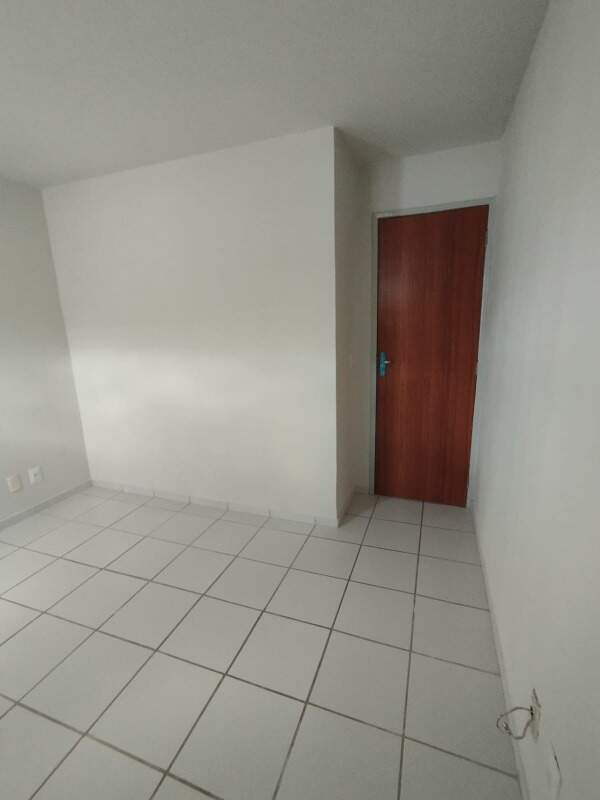 Casa à venda no Jardim São Paulo: Sala 2 ambientes 