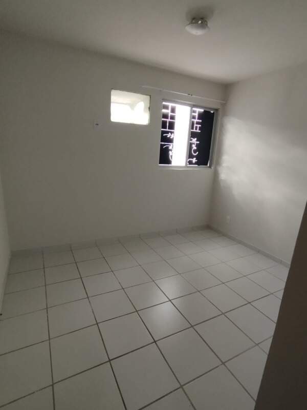 Casa à venda no Jardim São Paulo: Sala 2 ambientes 