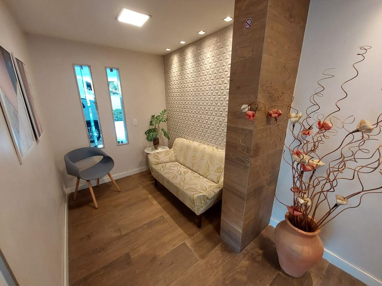 Apartamento para aluguel no Cordeiro: 