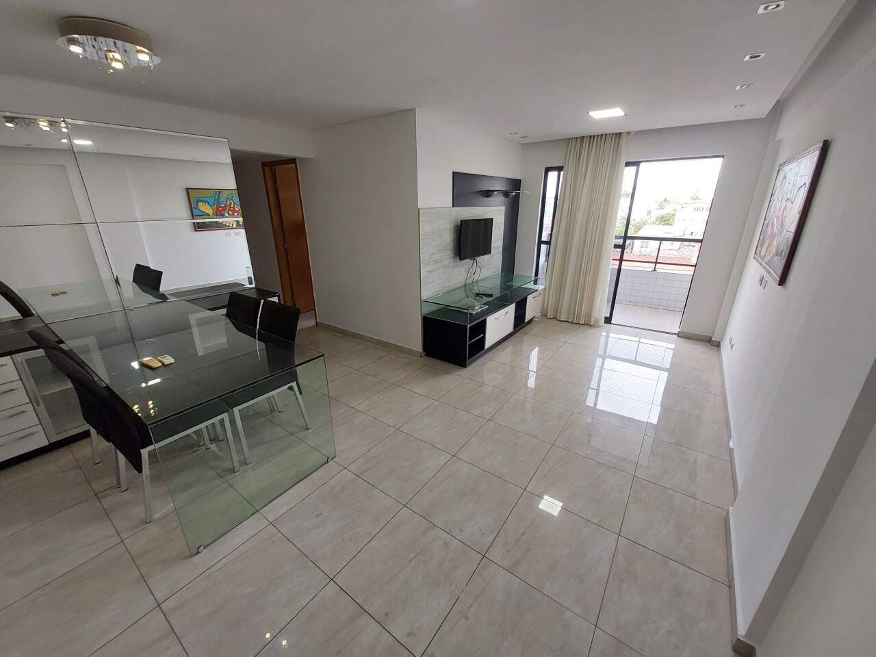 Apartamento para aluguel no Cordeiro: 