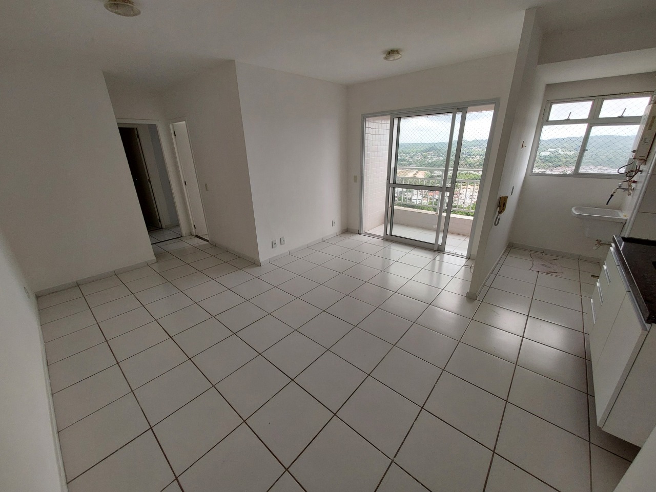 Apartamento para aluguel no Caxangá: 