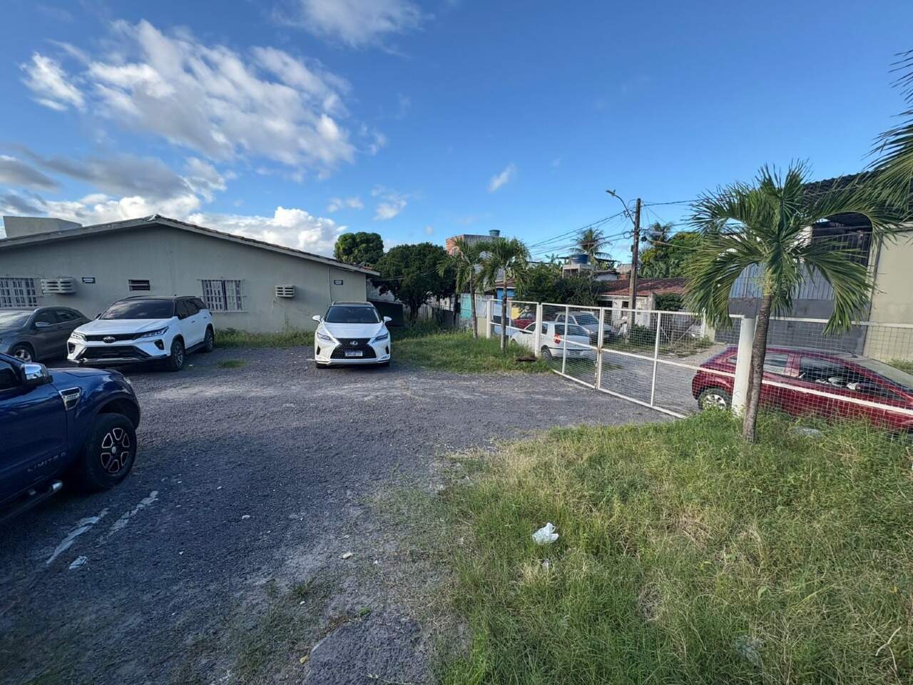 Terreno para aluguel no Cordeiro: 