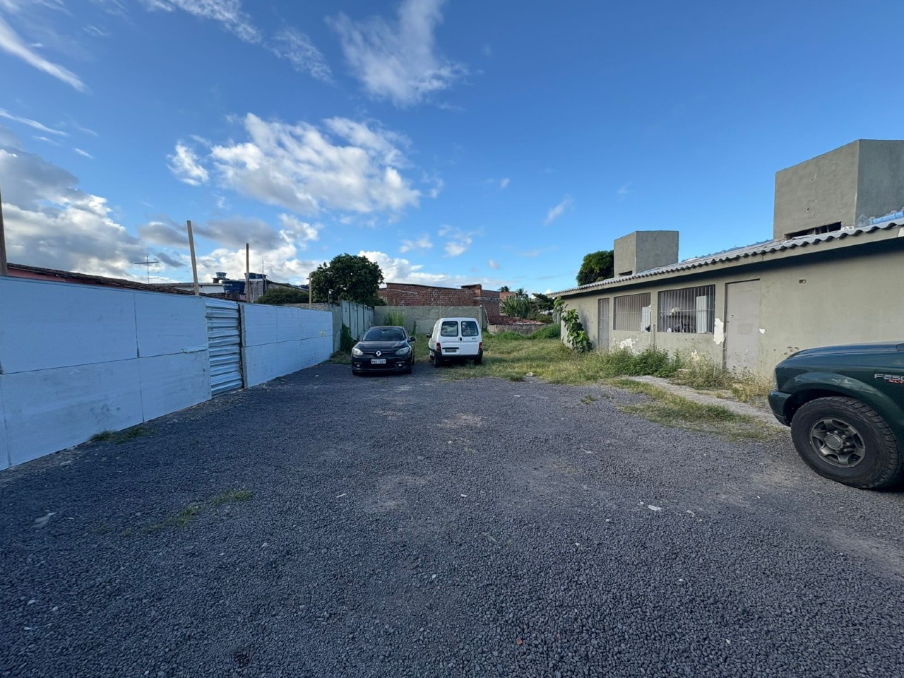 Terreno para aluguel no Cordeiro: 