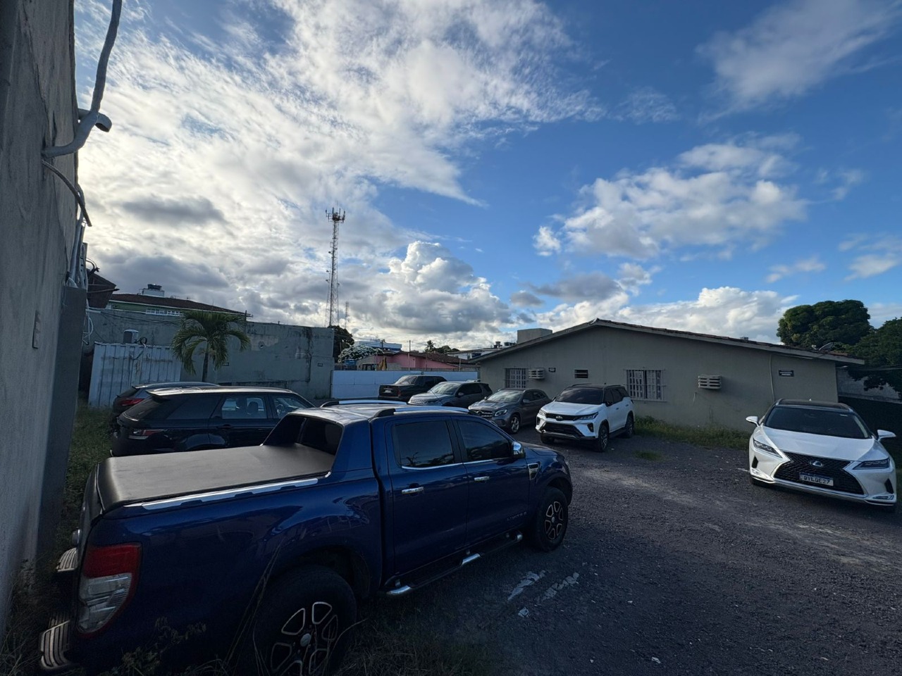 Terreno para aluguel no Cordeiro: 