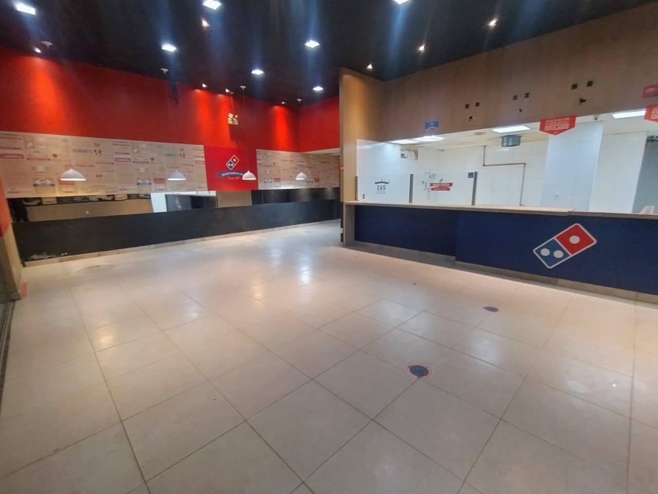 Loja para aluguel no Cordeiro: 