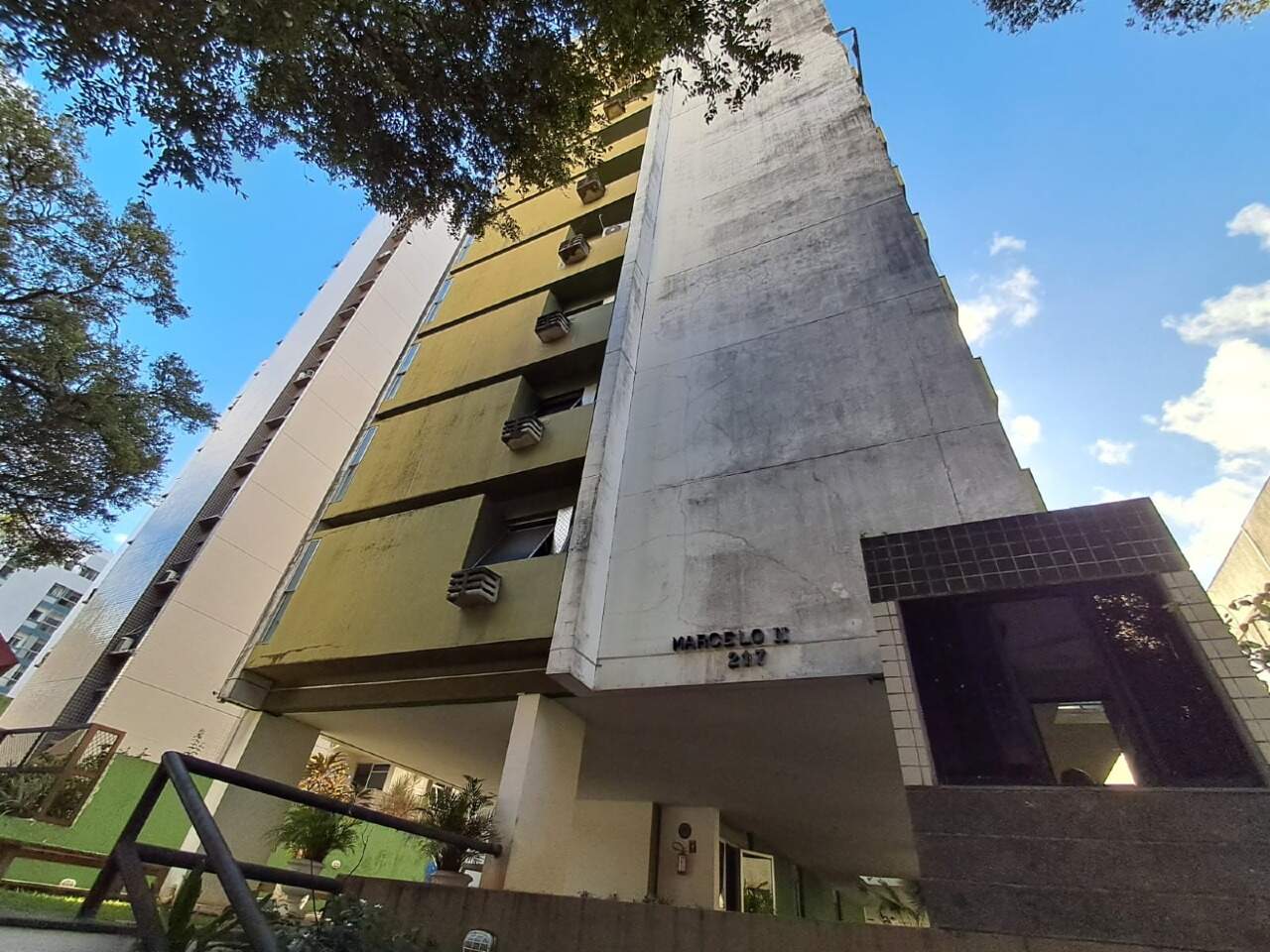 Apartamento 2 quartos ( ) para para aluguel em Graças - Recife - - CTI imobiliaria: 