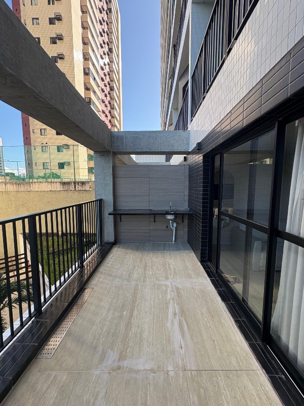 Apartamento para aluguel no Madalena: 