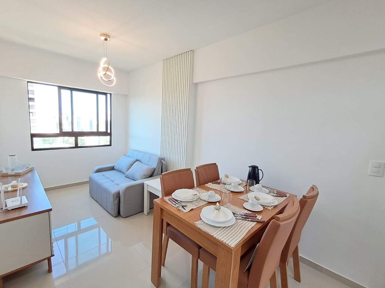 Apartamento 1 quarto ( 1 suíte ) para para aluguel em Boa Vista - Recife - Edifício Palácio Boa Vista - CTI imobiliaria: Sala equipada 