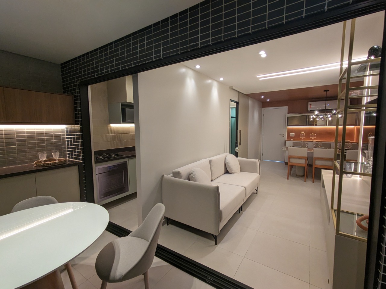Apartamento 2 quartos ( 1 suíte ) para à venda em Cordeiro - Recife - Praça das Macieiras - CTI imobiliaria: Varanda gourmet 