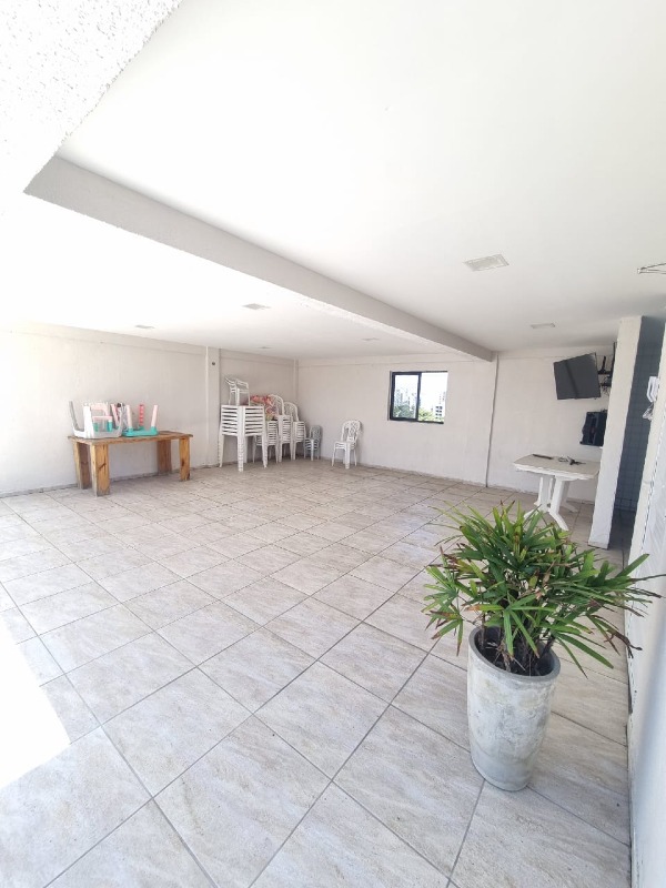 Apartamento 3 quartos ( 1 suíte ) para à venda em Cordeiro - Recife - Edifício Praça das Oliveiras - CTI imobiliaria: Salão de festa 