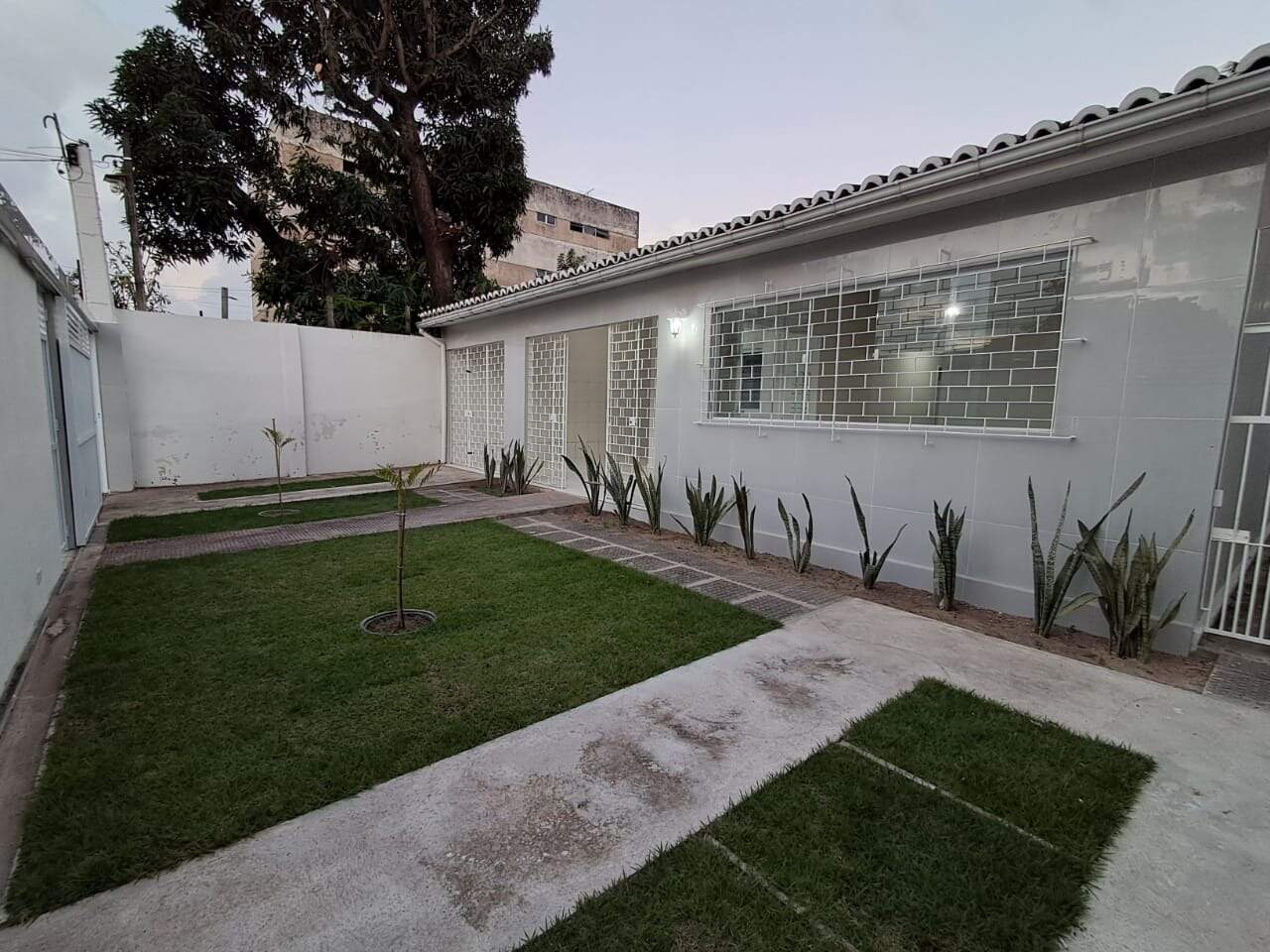 Casa 4 quartos ( ) para para aluguel em Cordeiro - Recife - - CTI imobiliaria: 