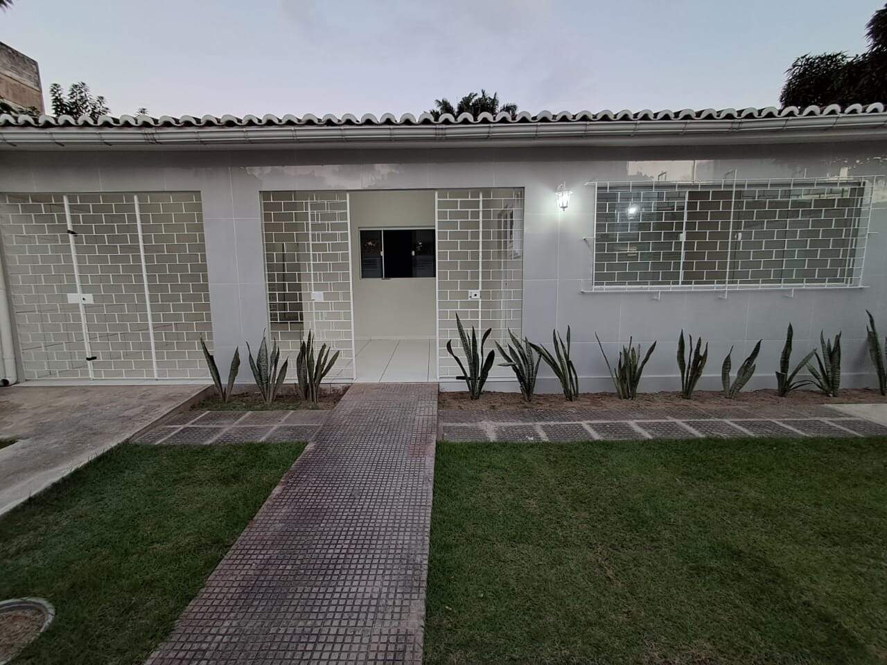 Casa 4 quartos ( ) para para aluguel em Cordeiro - Recife - - CTI imobiliaria: 