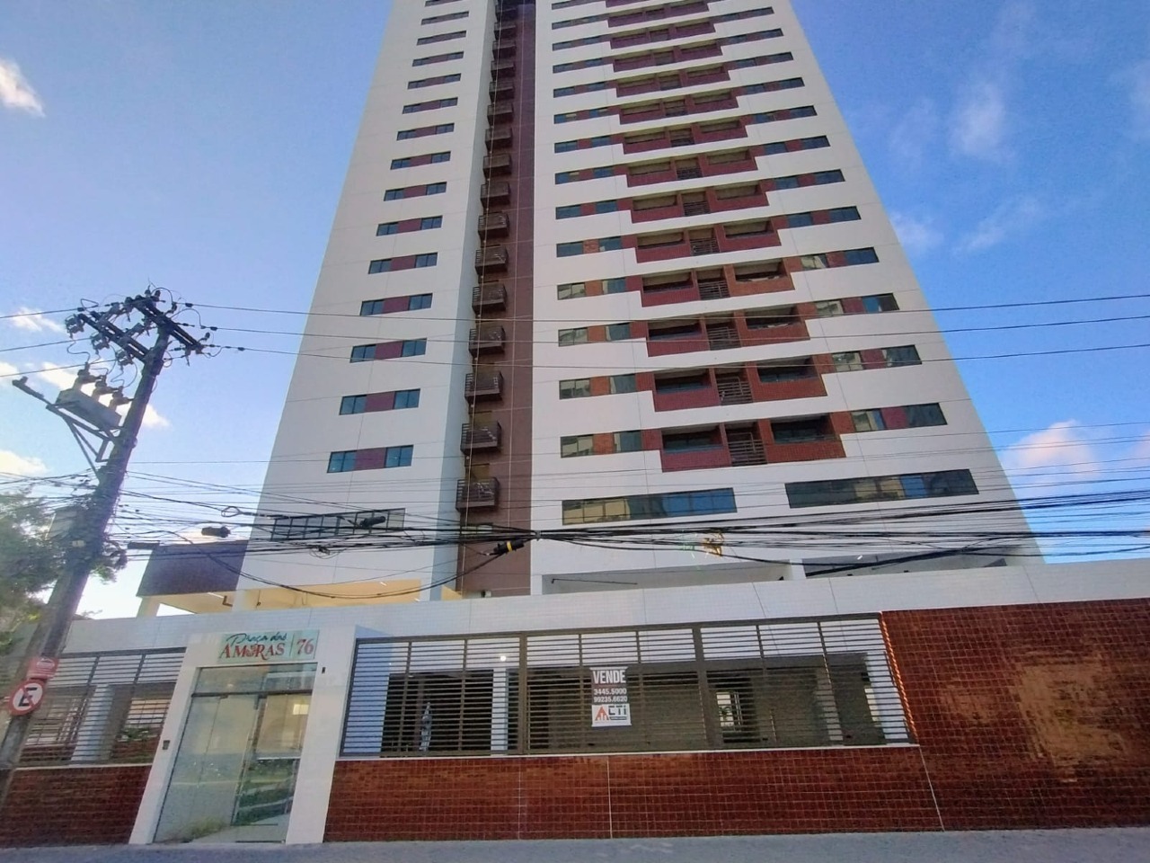 Apartamento 3 quartos ( 1 suíte ) para à venda em Jardim São Paulo - Recife - Edifício Praça das Amoras - CTI imobiliaria: Fachada