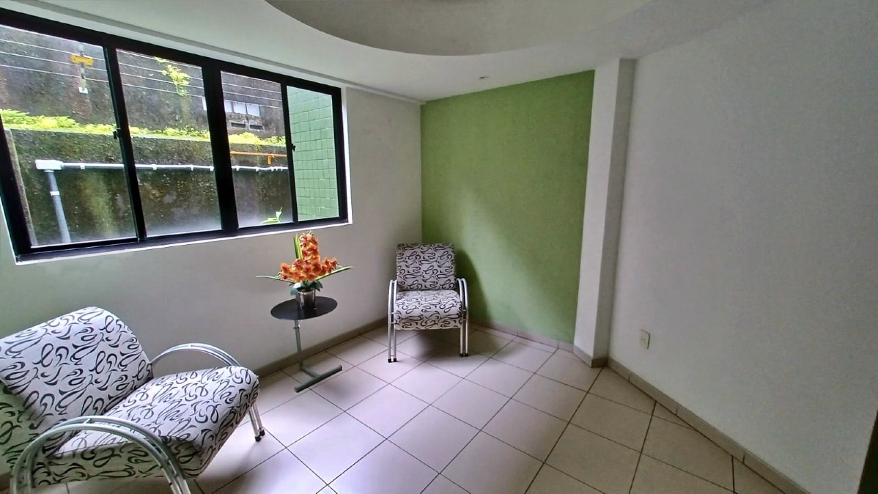 Apartamento 2 quartos ( 1 suíte ) para à venda em Torre - Recife - Edf Antônio Acaú - CTI imobiliaria: Hall