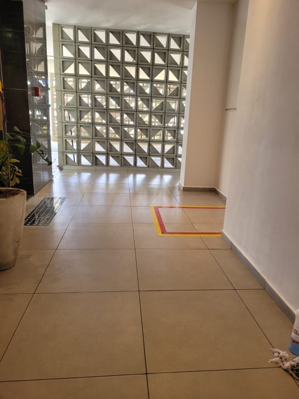 Apartamento 2 quartos ( 1 suíte ) para à venda em Campo Grande - Recife - Edifício Bruxelas - CTI imobiliaria: Hall