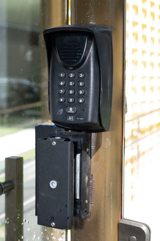 Apartamento 1 quarto ( ) para à venda em Madalena - Recife - Terraço Beira Rio - CTI imobiliaria: Fechadura eletronica 